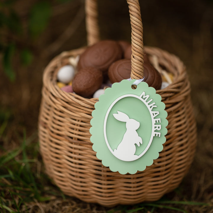 Personalised Cameo Easter Tag