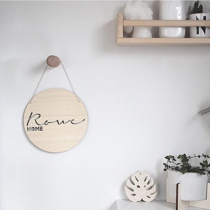 "HOME IS WHERE THE FAMILY IS" PLAQUE